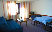 OFF__Triglav Apartmanok **